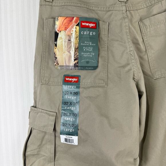 Wrangler Tan Cargo Pants Relaxed Fit Straight Leg Men’s 32 X 30 Y2K Dead Stock - Picture 5 of 7